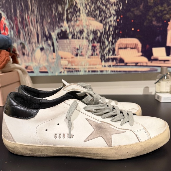 GOLDEN GOOSE Men's Super Star Low Top Sneakers - Picture 5 of 10